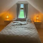 Cosy Nap Under The Paps * كيلارني